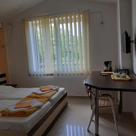 Konukevi House 3*